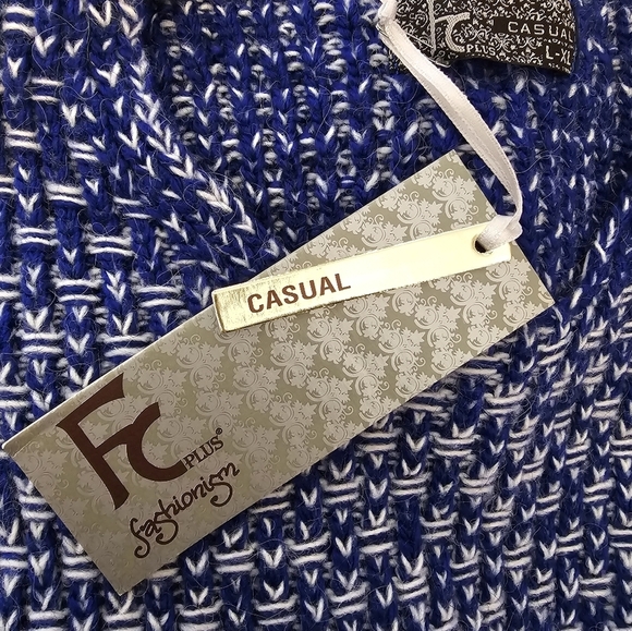 FC Plus Fashions long sweater. NWT. Size L- XL - Picture 4 of 4